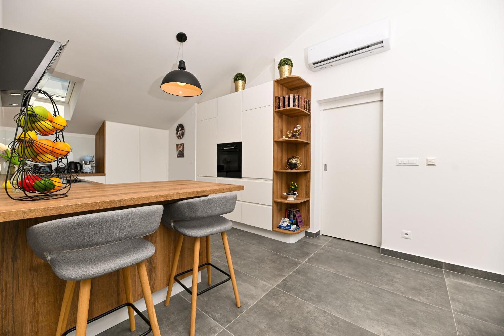 Apartments Diva Trogir Bagian luar foto