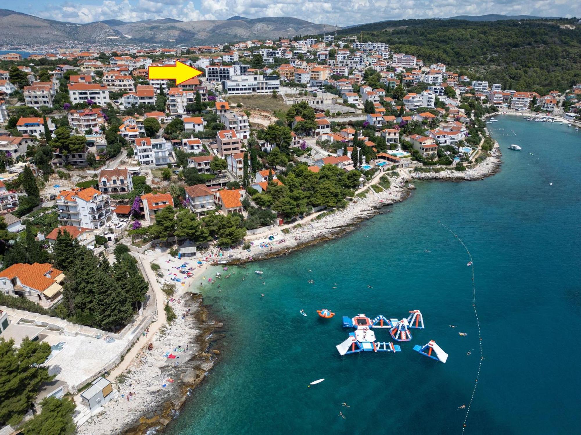 Apartments Diva Trogir Bagian luar foto